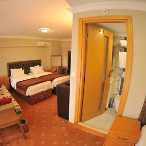 palace-point-hotel.istanbul-turkeyhotels.com/