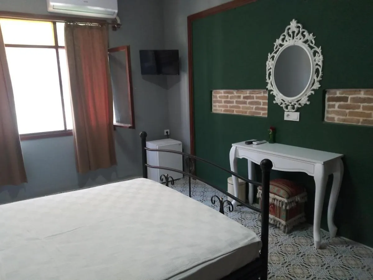 Casa Magnolia Boutique Rooms 库萨达斯